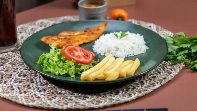 Karadeniz Usulü Fındıklı Midye Dolma