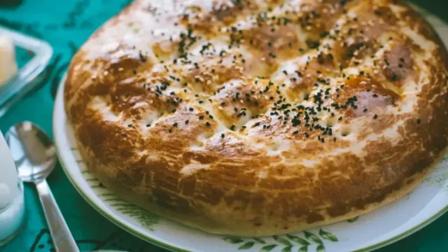 Antep Usulü Katmerli Patatesli Börek