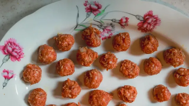 Antep Usulü Nar Ekşili Çiğ Köfte