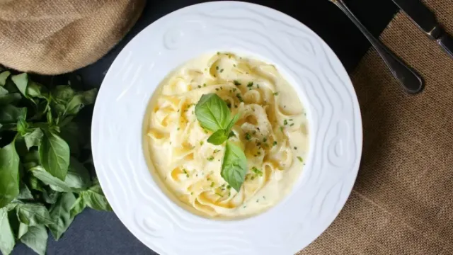 Kremalı Mantarlı Krep