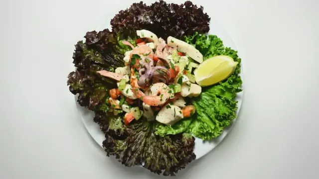 Arpa Şehriye Salatası