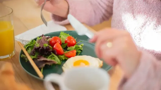 Anadolu Usulü Çoban Salatası Tarifi