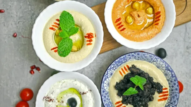 Odun Ateşinde Közlenmiş Patlıcanlı Baba Gannuş Tarifi