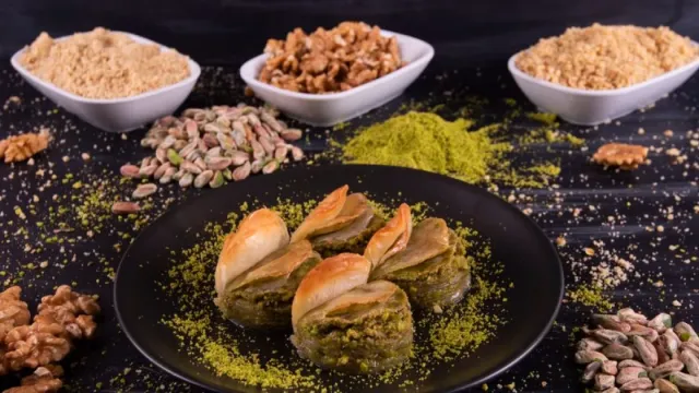 Maraş Usulü Cevizli Sucuk