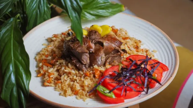 Tane Tane Şehriyeli Pirinç Pilavı (Sır Gibi Parlak)