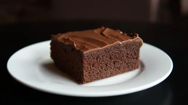 Türk Kahvesi Aromalı Fındıklı Brownie