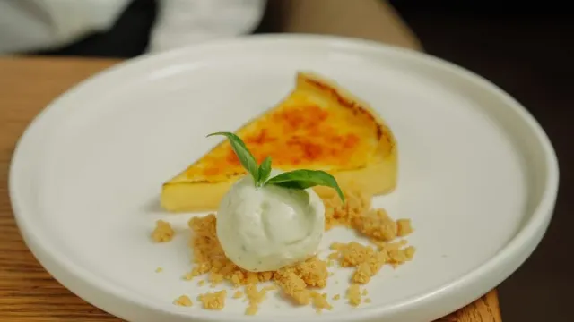 Fırında Türk Usulü Kaymaklı Crème Brûlée