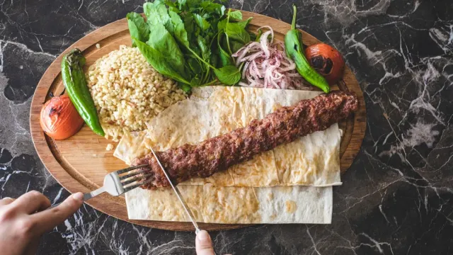 Kıymalı Sulu Köfte Tarifi: Ev Yapımı Lezzet