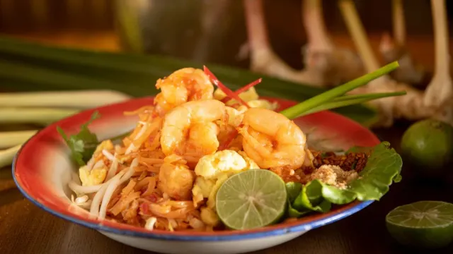 Tayland Usulü Pad Thai Noodle