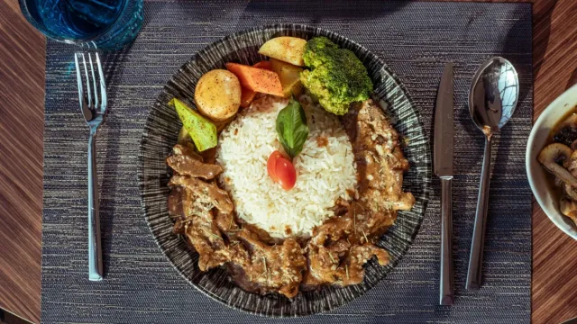 Beef Stroganoff Tarifi