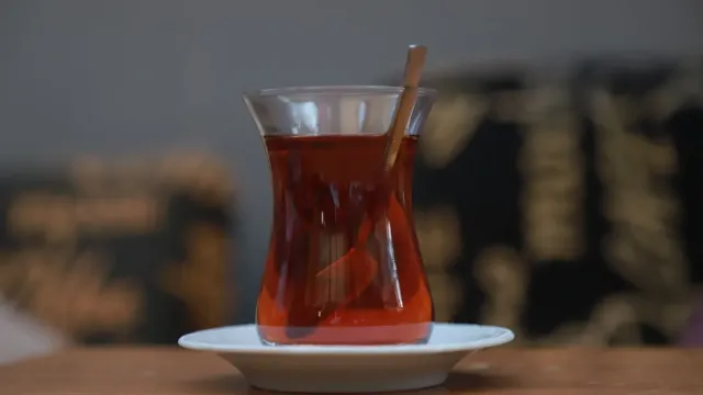 Kışın İçimizi Isıtan Geleneksel Kızılcık Şerbeti
