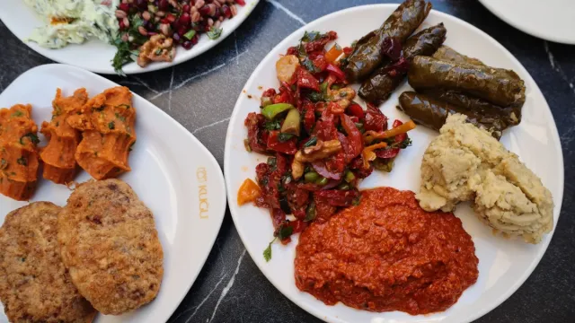 1 Yaş Bebekler İçin Mini Sebze Köfte