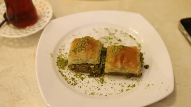 Fırında Kıymalı Çıtır Börek