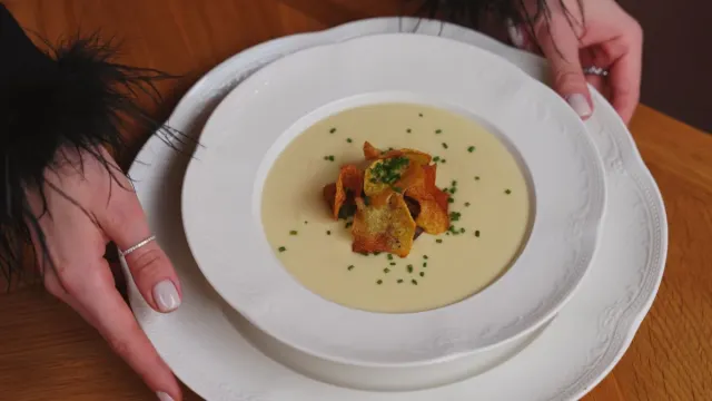Kestaneli ve Kırmızı Mercimek Çorbası