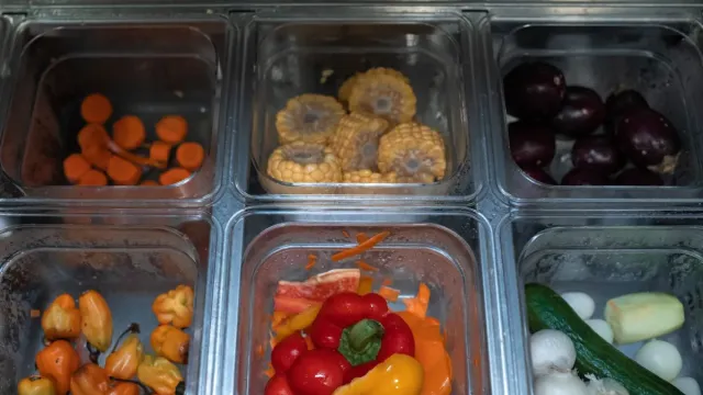 Zeytinyağlı Nar Ekşili Enginar Dolması