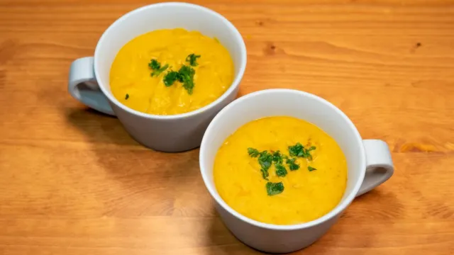 Fırında Kızarmış Kırmızı Mercimek Çorbası