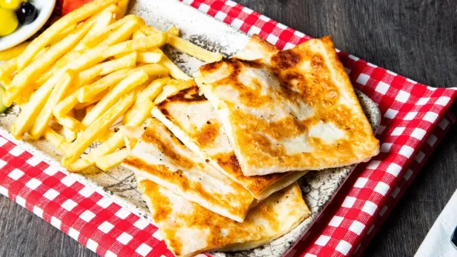 Çıtır Patatesli ve Kaşarlı Gözleme