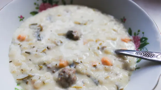 Kremalı Mantar Çorbası Tarifi: Ev Yapımı Lezzet