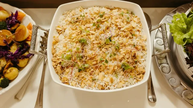 Kayseri Usulü Yağlı Erişte Pilavı
