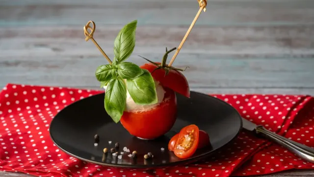 Fırında Çıtır Mozzarella Çubukları