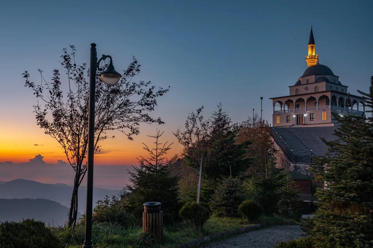 Bulutlu Gökyüzü 20251209-007 ruya tabiri