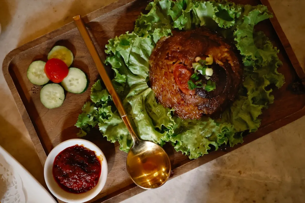 Izgara Köfte & Salata 2025-12-09