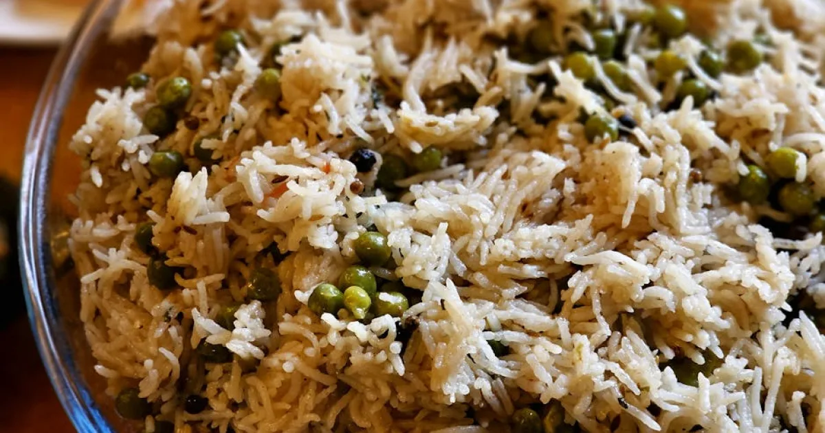 Tane Tane Pirinçli Şehriyeli Pilav (Sırrıyla)